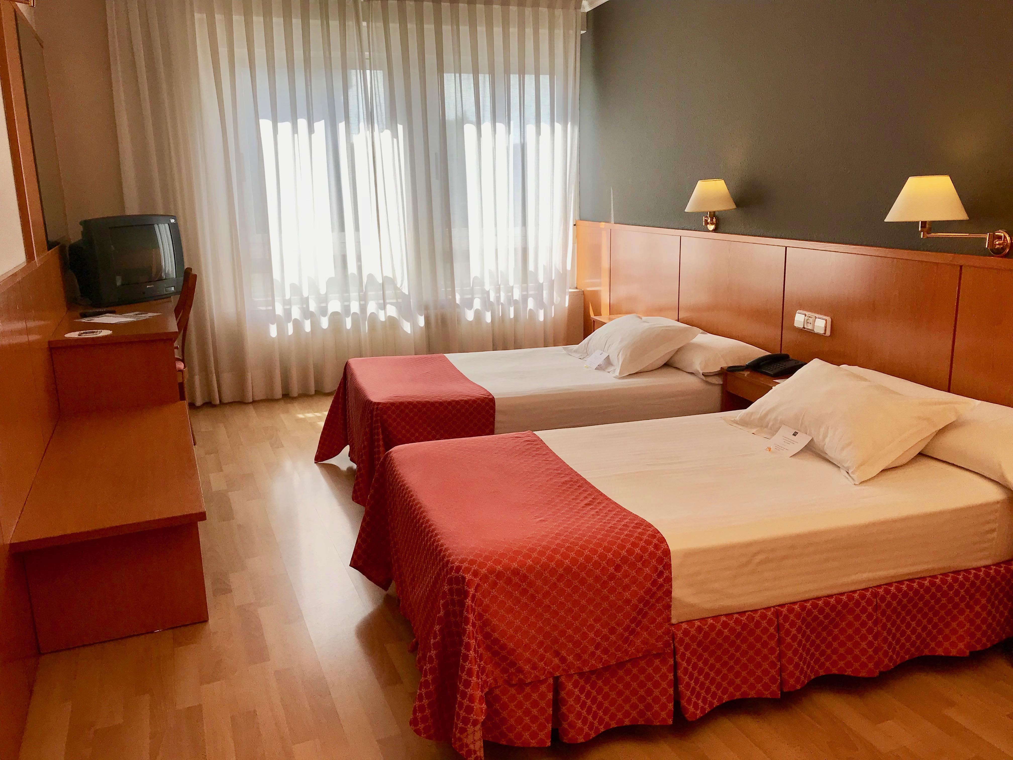 Ap Hotel Madrid Airport Exteriör bild
